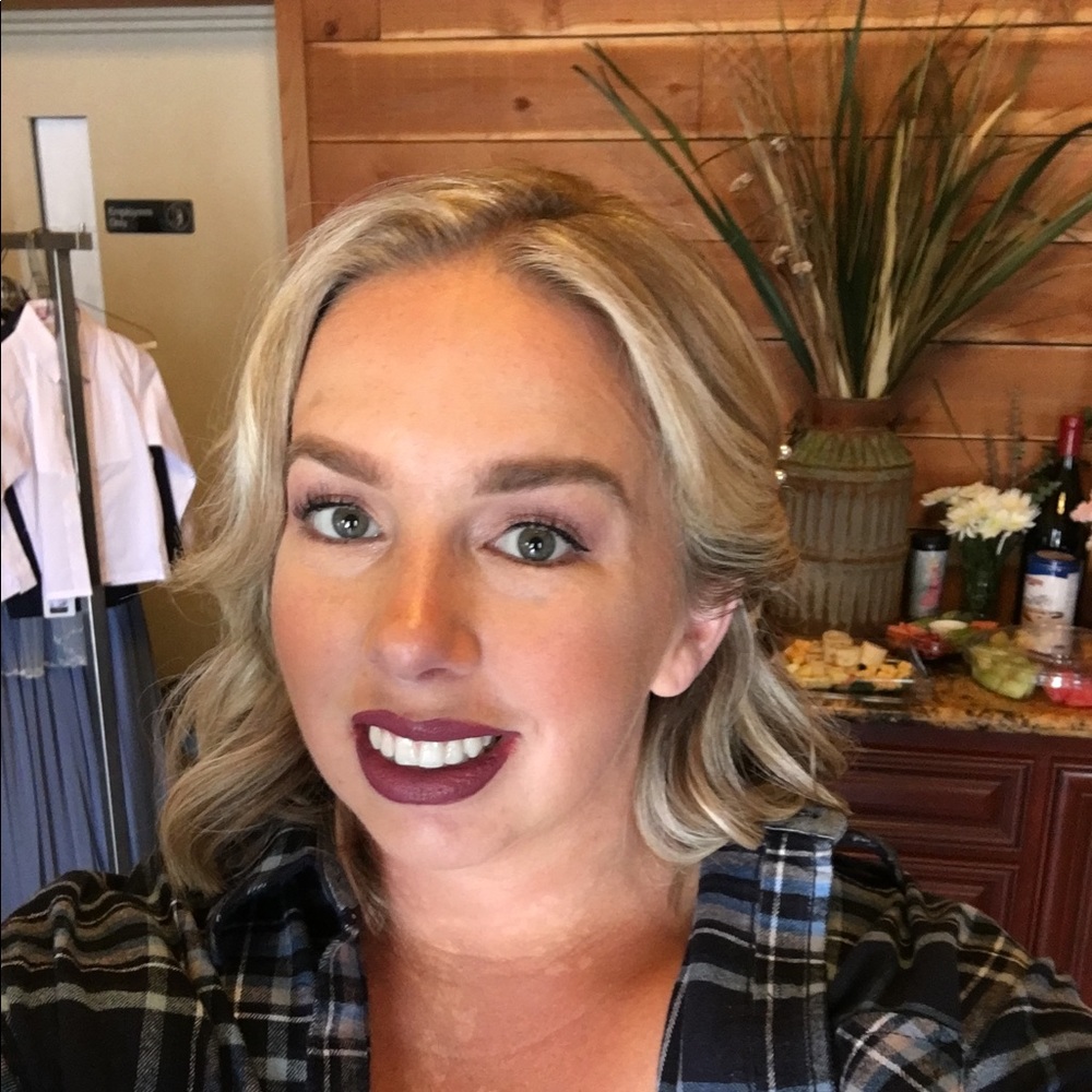 Meet your Posher, Sherri